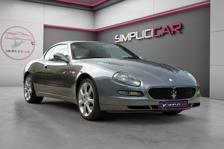 MASERATI COUPÉ