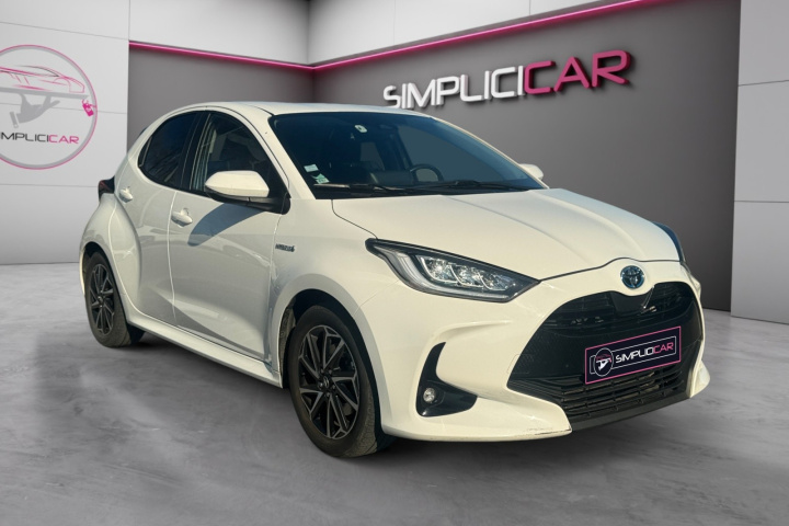 TOYOTA YARIS HYBRIDE MY21