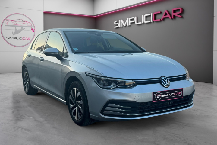 VOLKSWAGEN GOLF VIII